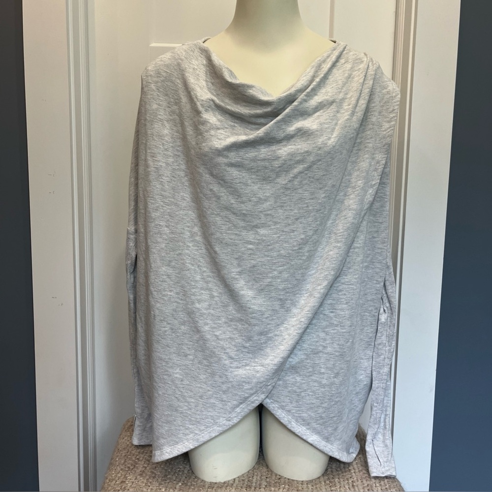 Athleta Purana Wrap Hoodie 486073-20 Women’s Light Gray Sweatshirt Top Sz Medium